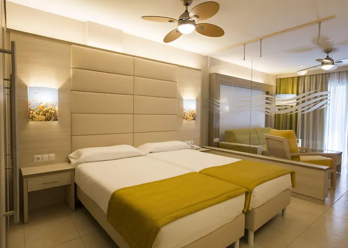 Hotel Bull Dorado & 3*