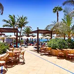 Bull Dorado & Hotel