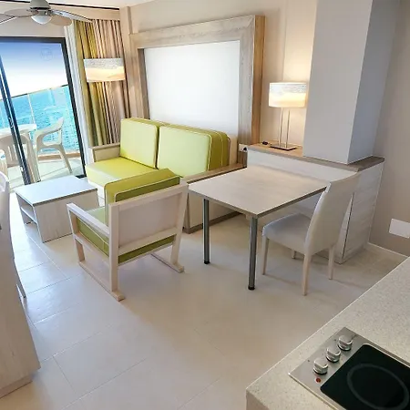 Otel Bull Dorado & 3*