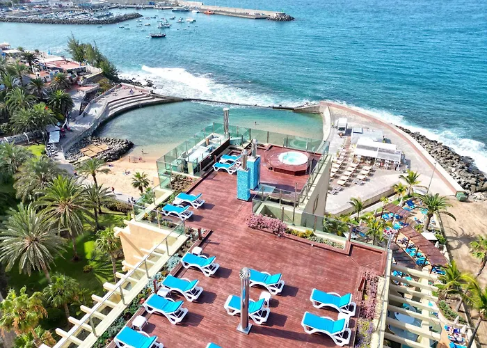 Bull Dorado & Otel