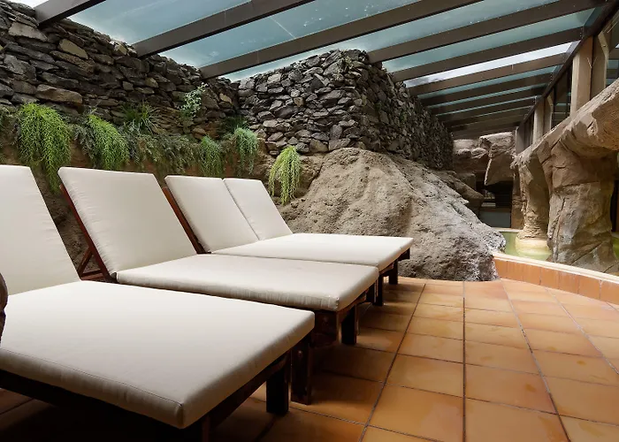 Bull Dorado & Arguineguin